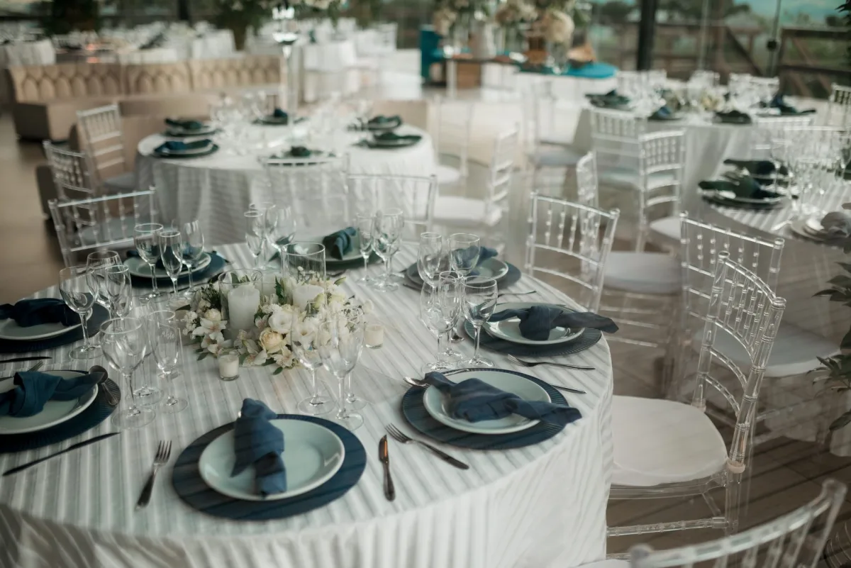 Inexpensive Wedding Venues: The Complete Guide