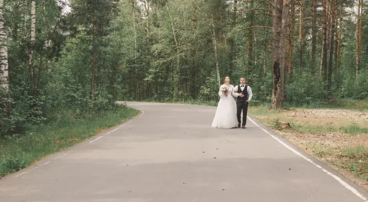 Outdoor Wedding Venues Near Me: How to Choose the Right One (2026 Local Guide)