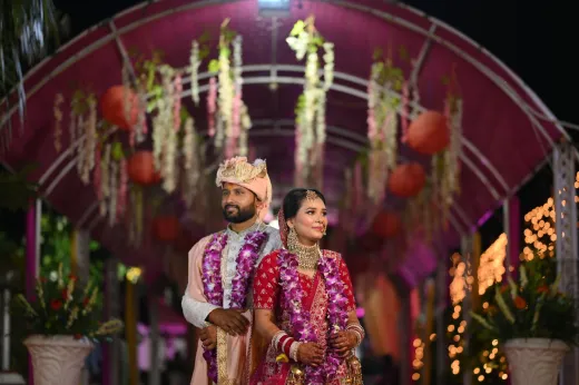 Pre wedding photography the complete guide - Venues & Vendors