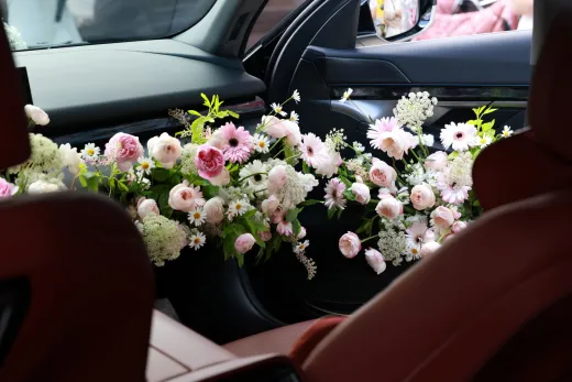 Simple car decoration for wedding 25 ideas with photos - Venues & Vendors