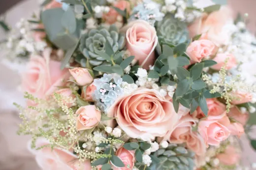 Wed florist near me how to choose the right one 2026 local guide - Venues & Vendors