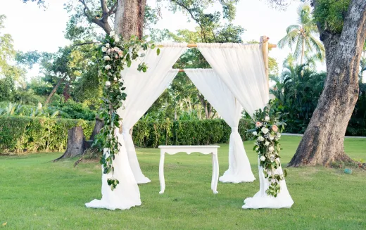Wedding arch the complete guide - Weddings (General)