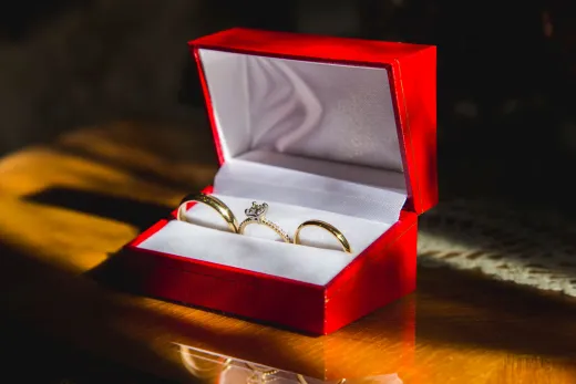 Wedding Band Sets: The Complete Guide