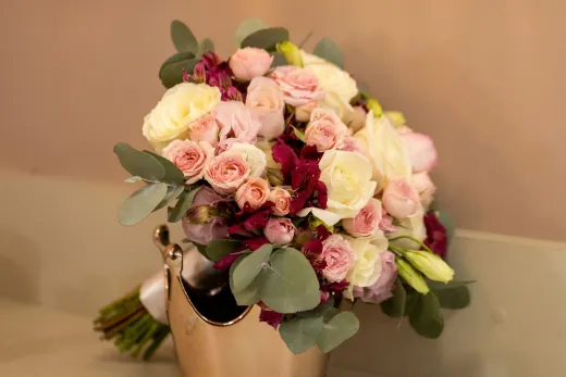 Wedding florist near me how to choose the right one 2026 local guide - Venues & Vendors