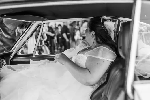 Wedding Garter: The Complete Guide