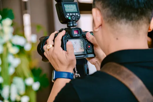 Wedding photographer the complete guide - Venues & Vendors