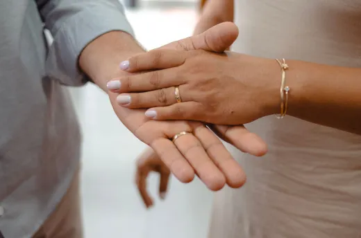 Wedding rings sets the complete guide - Wedding Fashion & Jewellery
