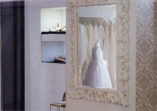 Elegant bridal boutique in catania showcasin - Weddings (General)